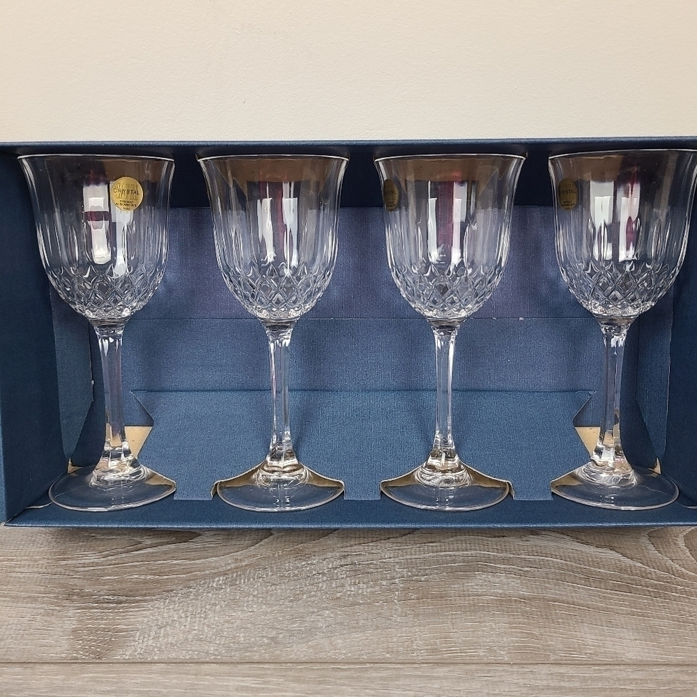 San Remo Set of 4 Italian Capri Crystal Wine Glasses Stemware - Picture 7 of 16